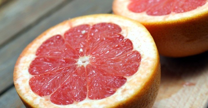 Grapefruit to detoxify the body