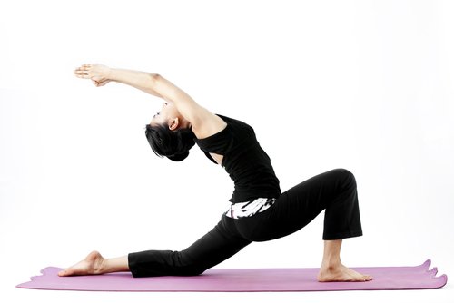Low Crescent Lunge - Anjaneyasana to relieve stress