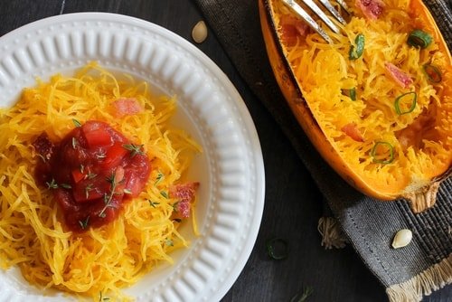 spaghetti squash healthy weeknight dinner for weight loss