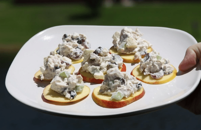 cranberry apple chicken salad bites