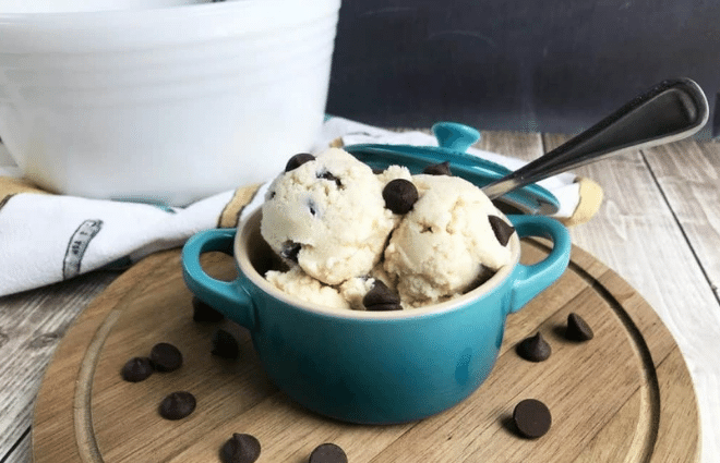 keto chocolate chip cookie dough in blue bowl