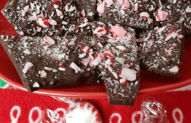 keto chocolate peppermint bark in a red and white bowl