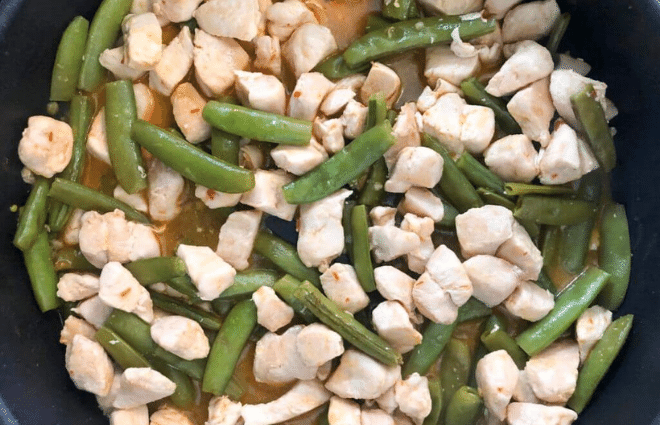 snap pea and chicken stir fry dish