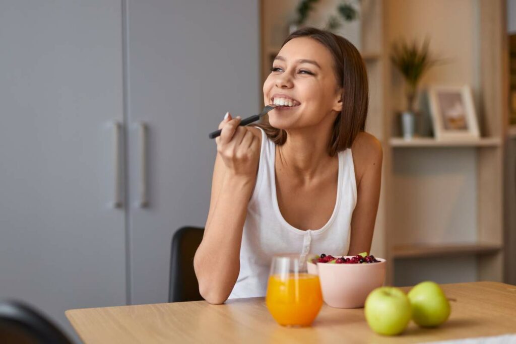 Psychological Benefits of Mindful Eating reduce stress