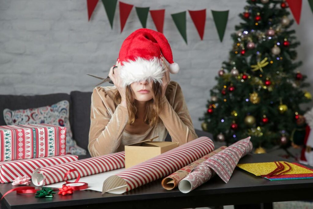 Managing Holiday Stress to Avoid Holiday Weight Gain realistic goals