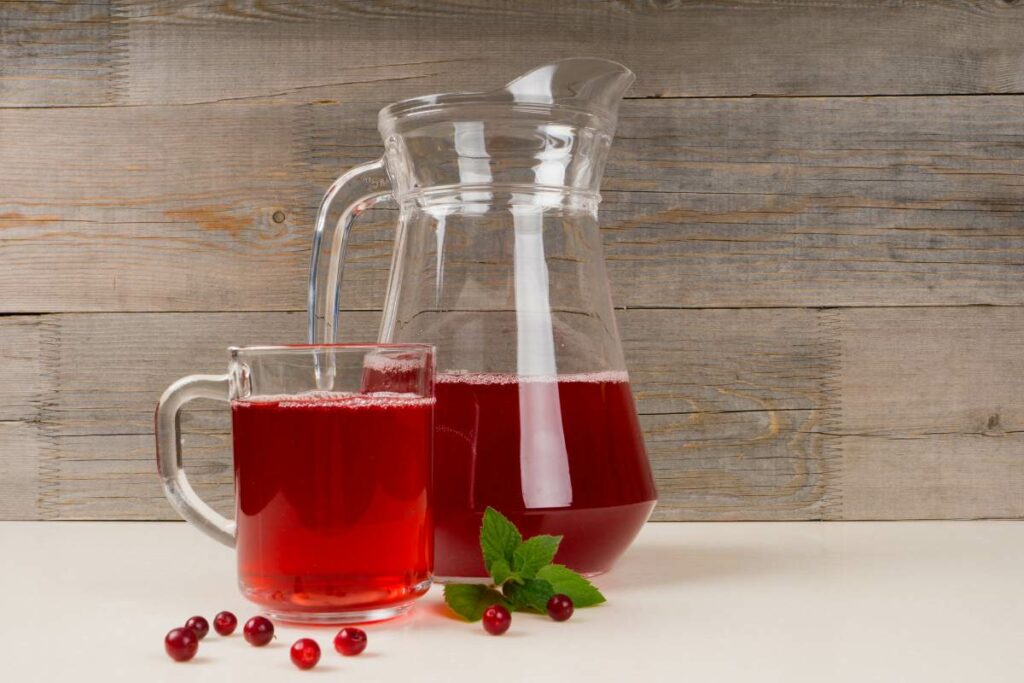 Apple Cider Vinegar and Cranberry Juice benefits of cranberry juice