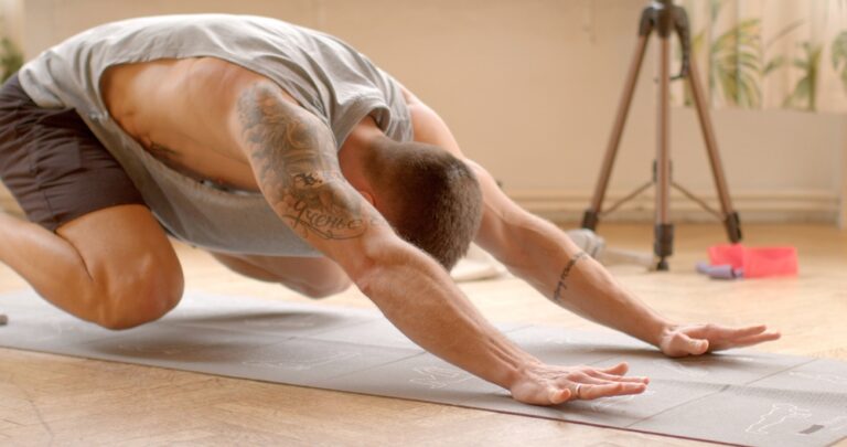 10 Summer Detox Tips to Refresh Your Body and Reboot Your Health