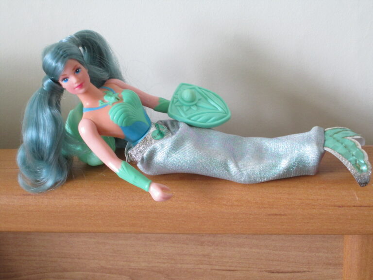 13 Vintage Toys That Inspired Holiday Cartoons