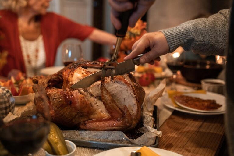 8 Mistakes Everyone Makes With Leftovers