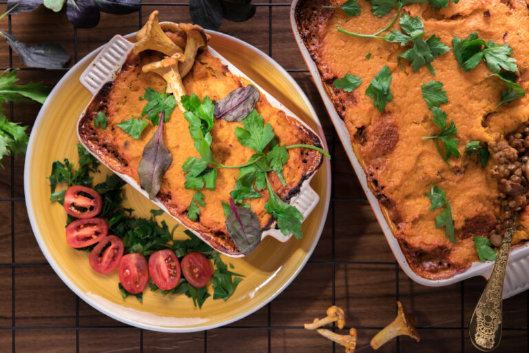 13 Complete Cozy Cabin Dinners for the Winter Season