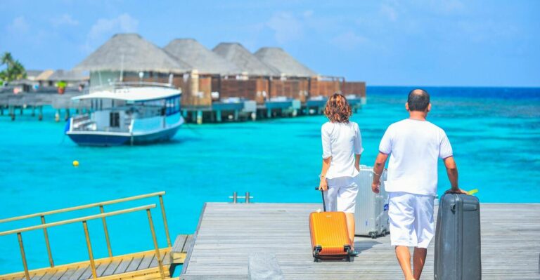11 Tips for Traveling on a Budget Without Sacrificing Comfort