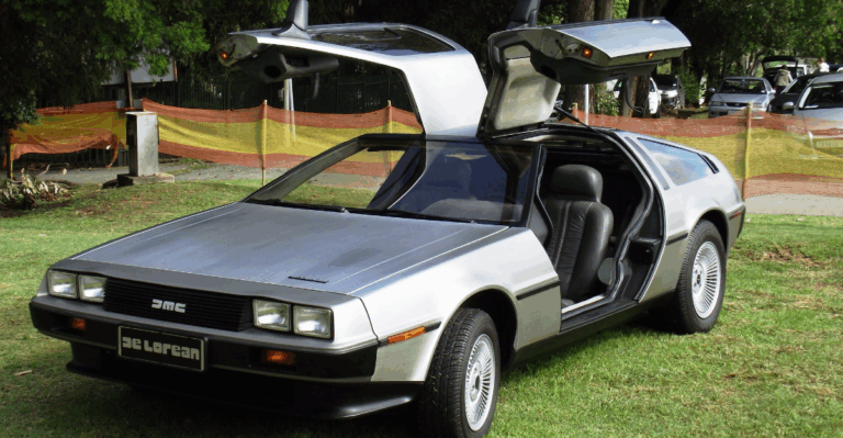 15 Timeless Vintage Cars That Defined the 1980s