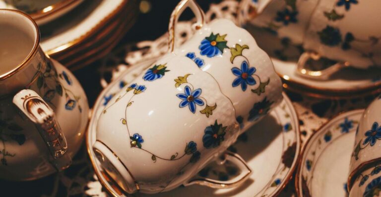 The Top 13 Most Valuable Antique Dishware Brands