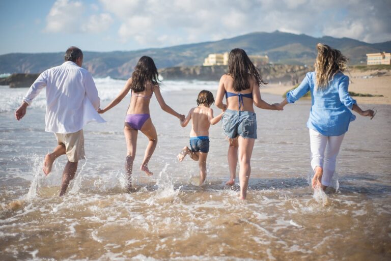 15 Best Family-Friendly Travel Destinations Around the World