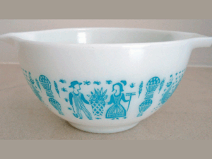 10 Classic Pyrex Patterns That Every Collector Should Own