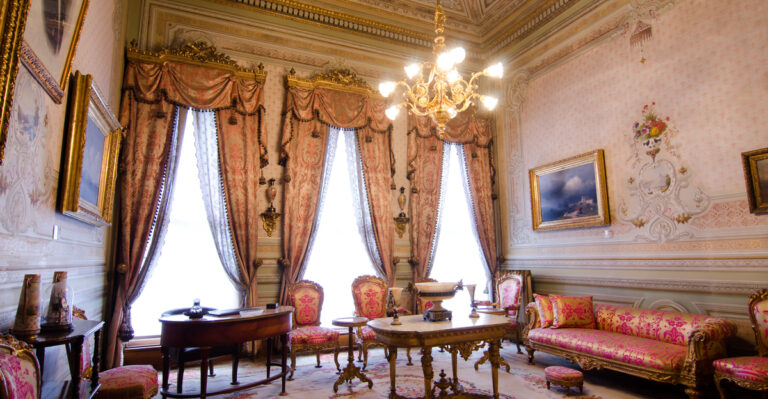 10 Rare and Expensive Empire Style Furniture Pieces