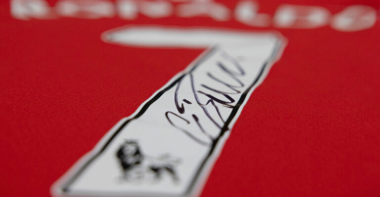 Top 10 Most Desired Autographed Sports Memorabilia