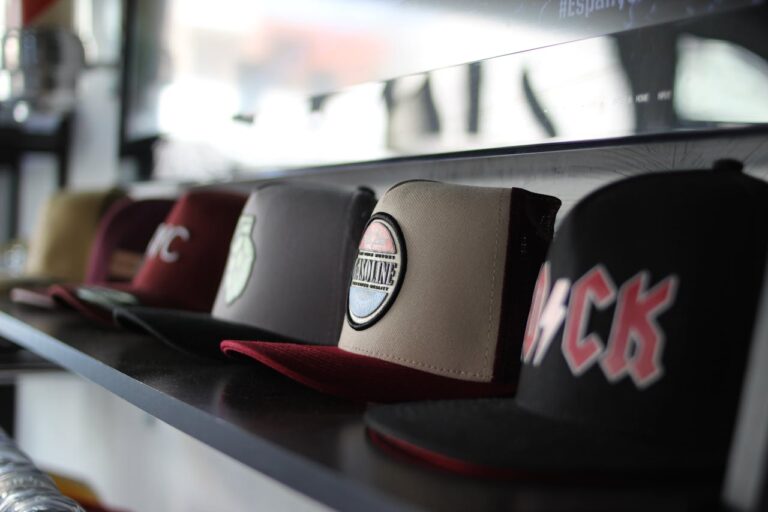 12 Sports Memorabilia Mistakes You Should Avoid as a New Collector