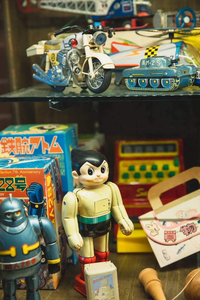 10 Unique Collectible Toys From the Early 20th Century