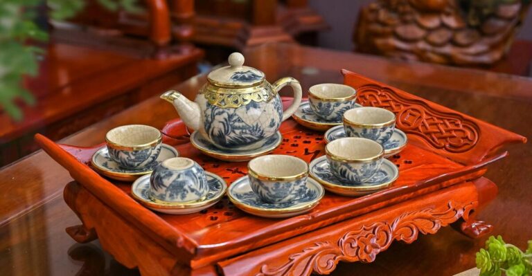 12 Elegant Vintage Tea Sets That Every Collector Should Own
