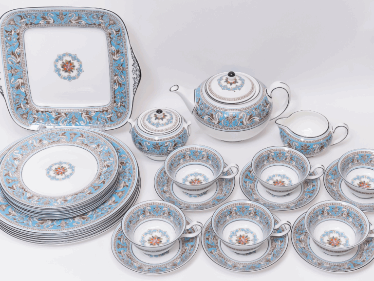 13 Vintage Dishware Brands Every Enthusiast Should Recognize