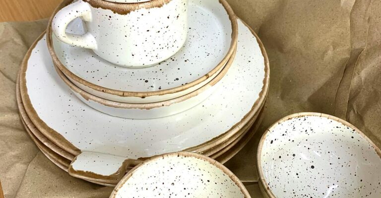 12 Timeless Vintage Dishware Sets Every Collector Will Love