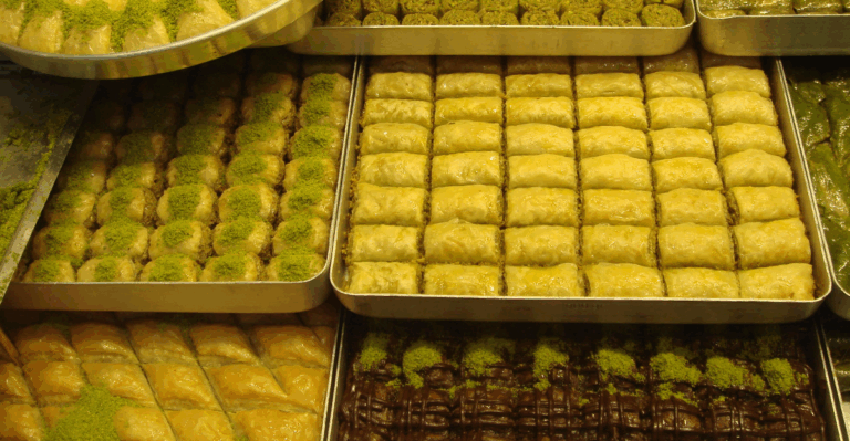 18 Iconic Dishes to Try in Different Countries