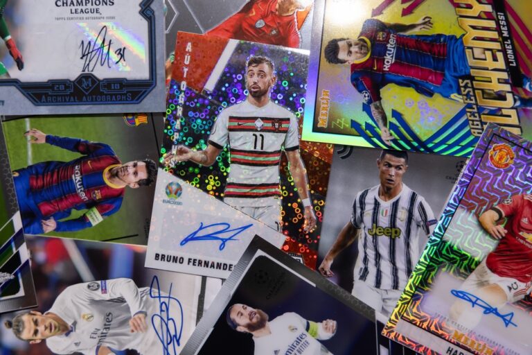11 Tips for Starting a Rare Sports Card Collection