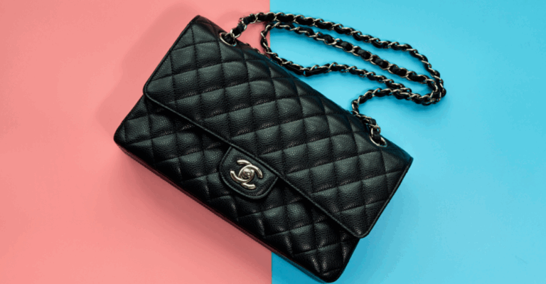 10 Vintage Evening Bags That Add Glamour to Any Look