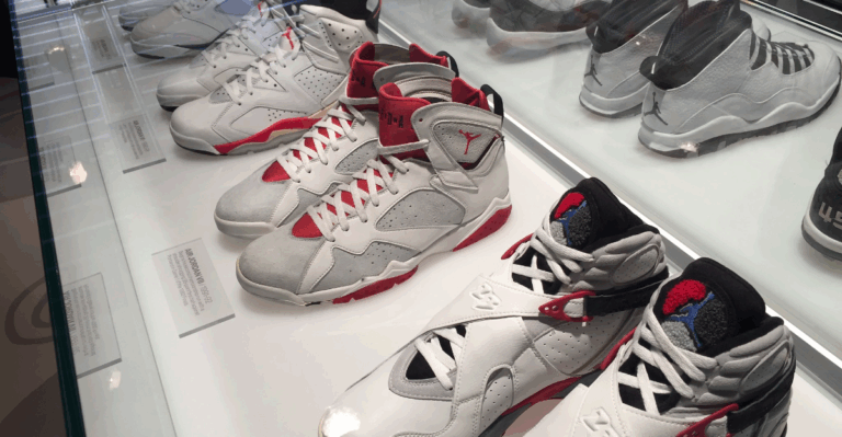 14 Rare Vintage Shoes Collectors Are Obsessed With