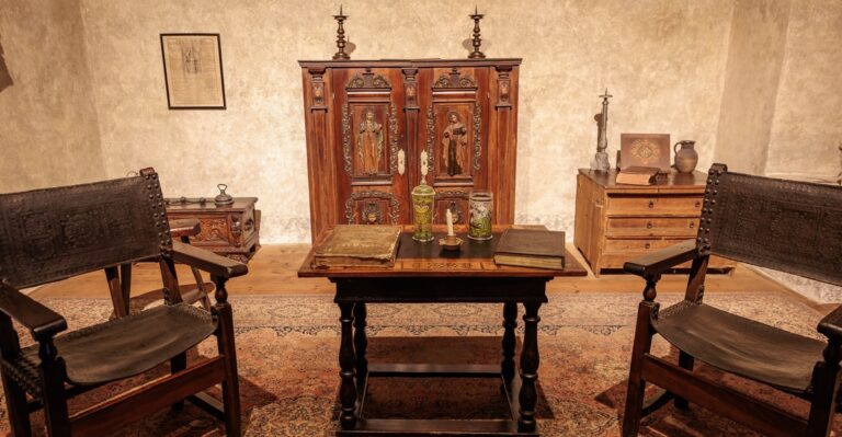 14 Essential Tips for Building a Complete Antique Furniture Collection
