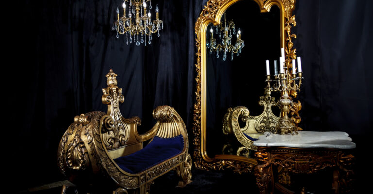 11 Valuable Antique Mirrors That Reflect Serious Style