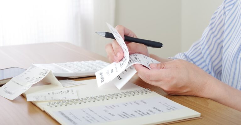 14 Old-Fashioned Money-Saving Habits Worth Bringing Back