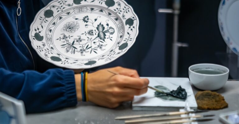 10 Meissen Porcelain Marks That Indicate High Value