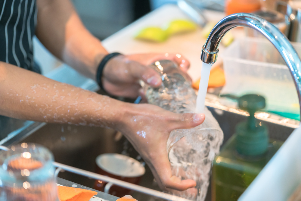 washing dishes