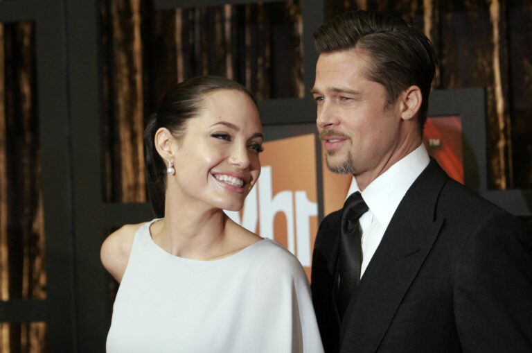 9 Celeb Couples From the Past Everyone Was Obsessed With