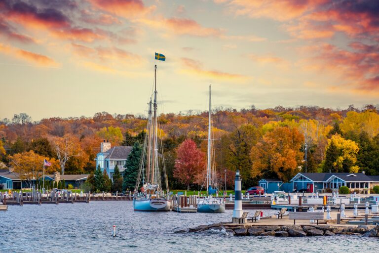 11 American Towns Where Harvest Festivals Still Feel Classic