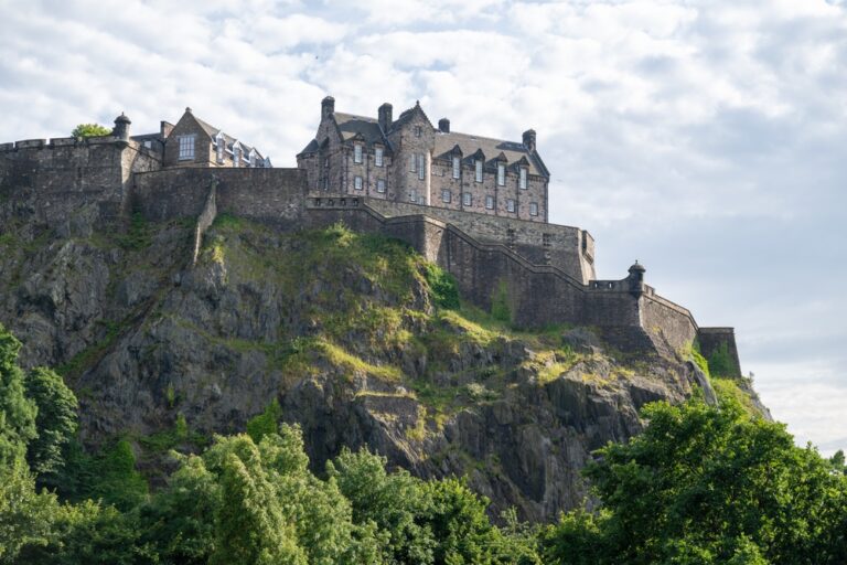 15 Haunted Castles in Ireland and Scotland That Feel Alive at Night