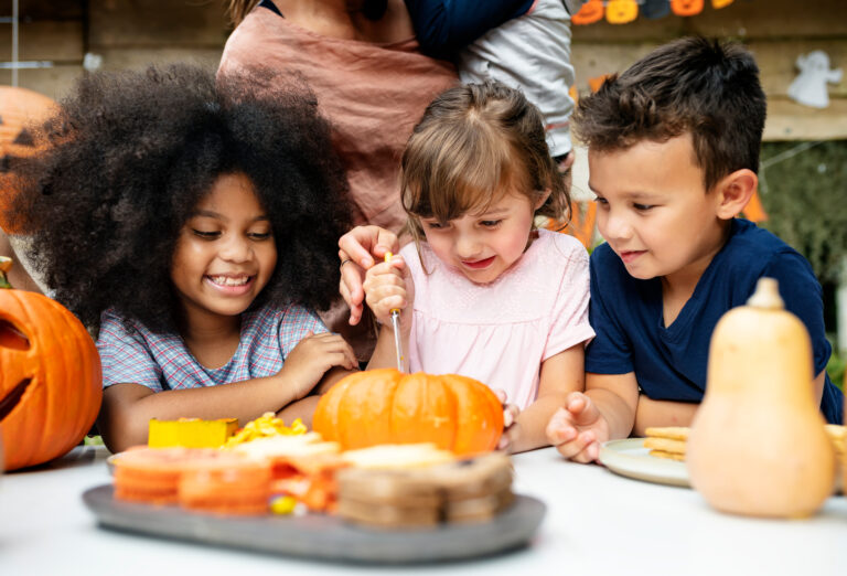 11 Fall Crafts to Do With Kids on a Rainy Day