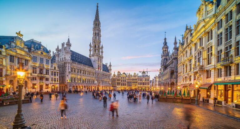 15 Old Town Squares That Define Their Cities