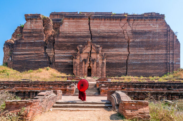 14 Castles Around the World That Few Travelers Visit