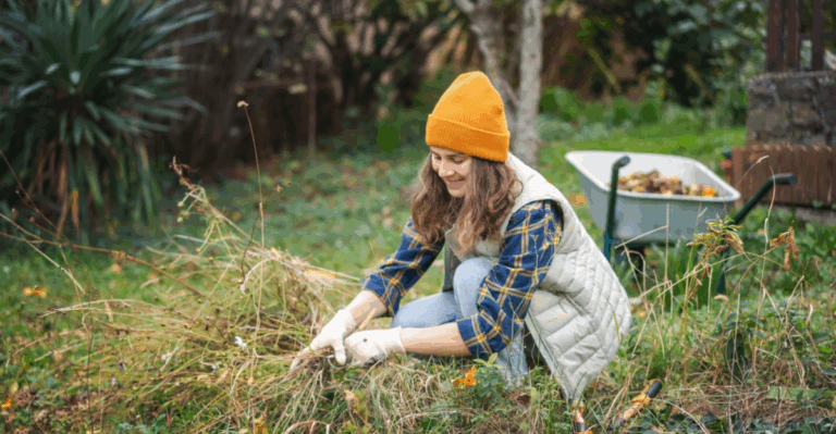 12 Garden Practices That Make Composting Easier in Autumn