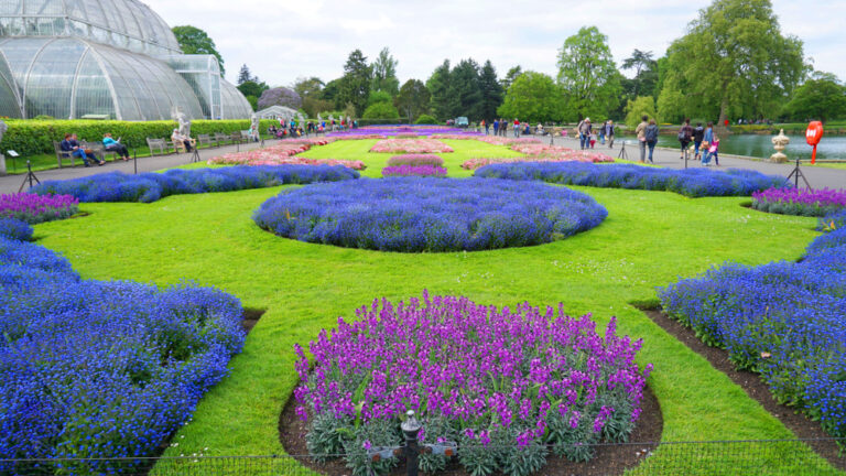 11 World-Renowned Gardens Every Traveler Should Explore