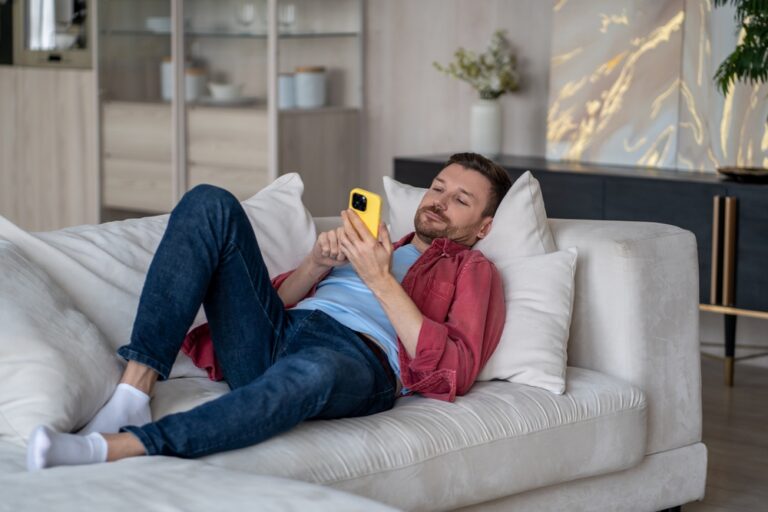 13 Little Daily Habits That Make Life More Stressful Than It Needs to Be