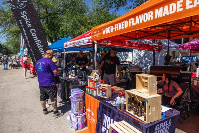 11 Small Towns With Surprisingly Great Food Scenes