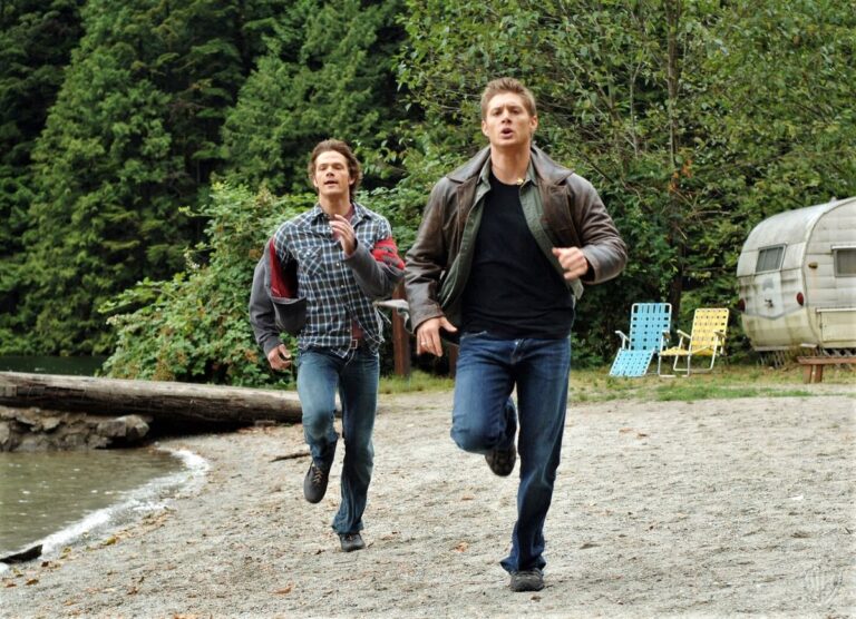 8 Sibling Relationships From TV That Felt Real