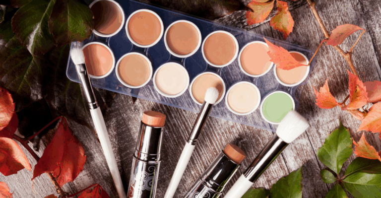 16 Eyeshadow Palettes That Work Perfectly for Autumn Colors