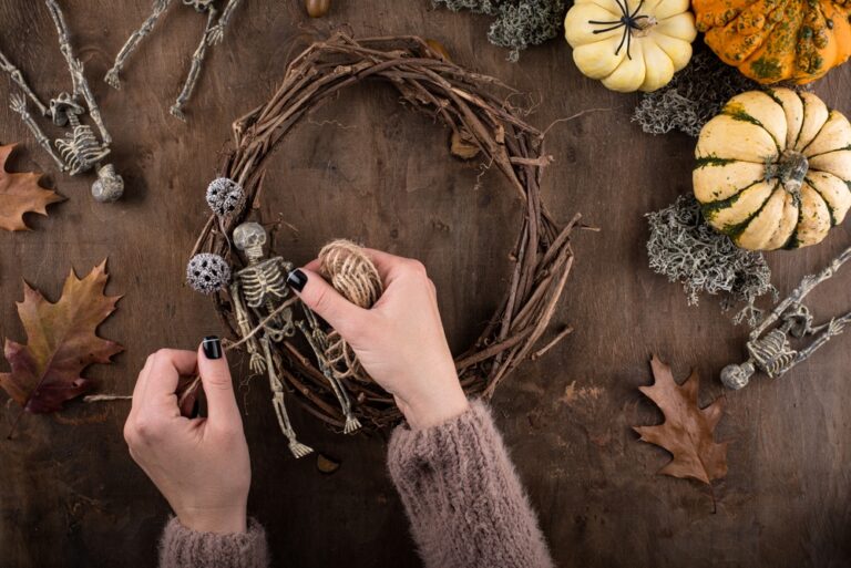 10 Halloween Craft Ideas That Double as Home Décor