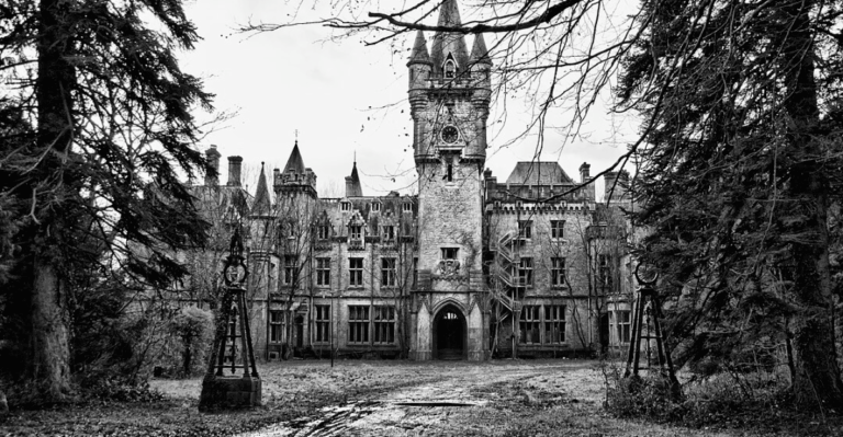 18 Haunted Castles Around the World with Chilling Histories
