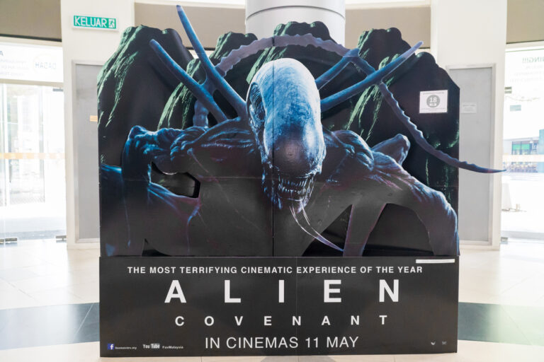 10 Horror Movies With the Most Iconic Posters Ever Made